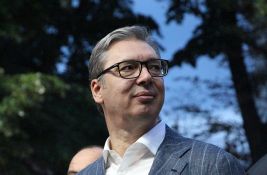 BIRODI: Vučić tokom gostovanja na Informeru priznao da krši Ustav