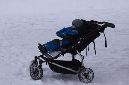 Kada je sigurno izvoditi bebu napolje po hladnom vremenu