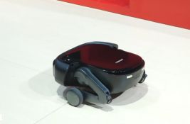 VIDEO: Sedam najčudnijih gedžeta na CES-u 2026 - od muzičke lizalice do usisivača koji skače