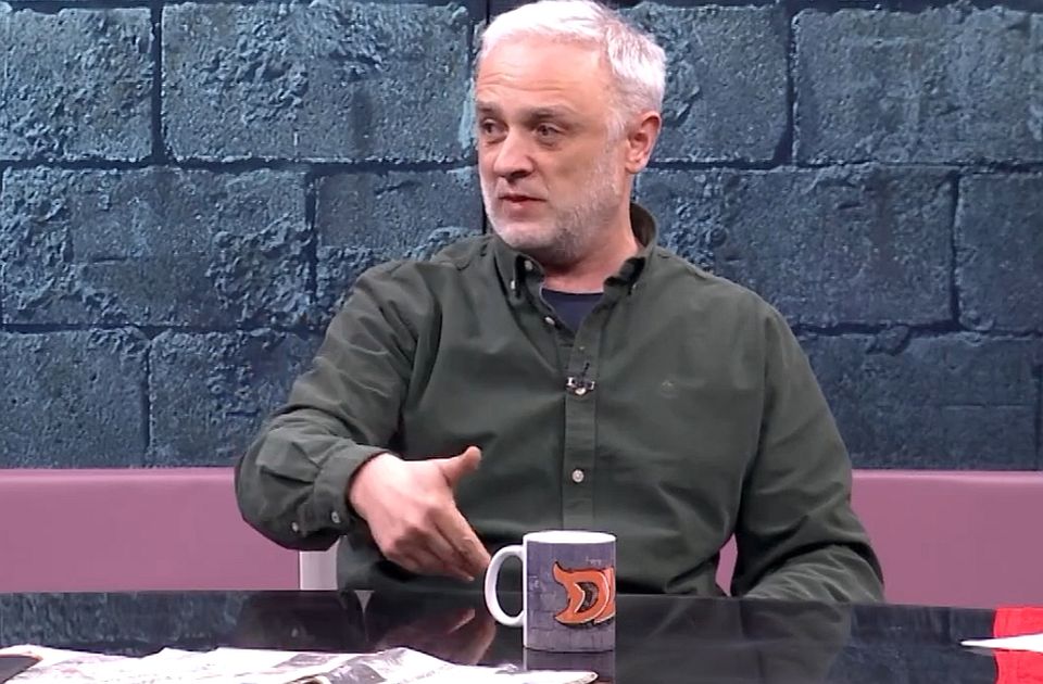 Urednik Nova.rs kaže da mu je Brent Sadler izdiktirao spisak novih kolega: Većina iz režimskih medija