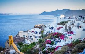 Grčka se priprema za turističku sezonu: Danas se otvaraju privatne plaže, muzeji sledeće nedelje