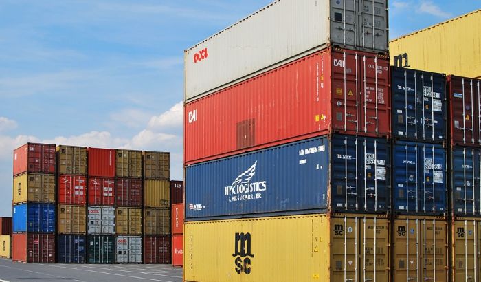 Uvoz brže raste od izvoza