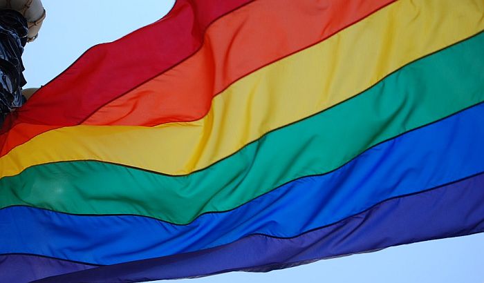 Dobija odštetu zbog nasilnog lečenja homoseksualnosti