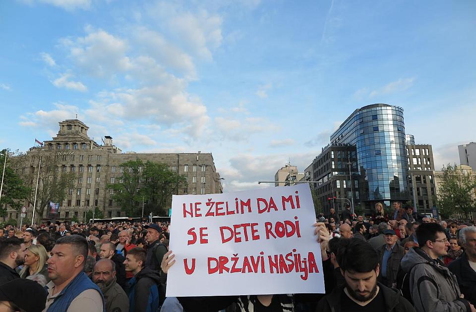 VIDEO Održan protest "Srbija protiv nasilja" u Beogradu: Zatraženo ispunjenje zahteva do petka