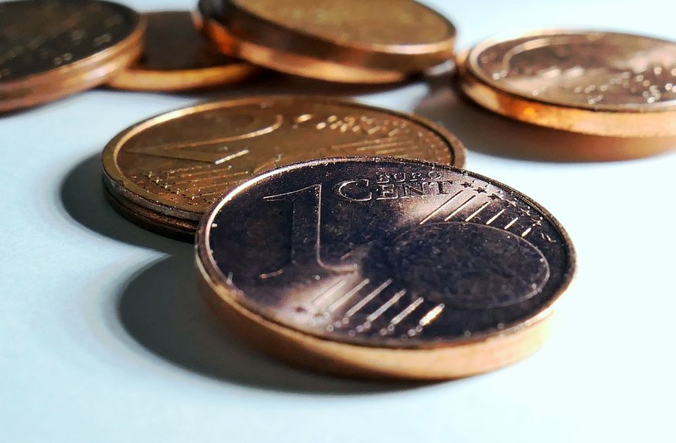 Evropa želi da ukine sitne kovanice, Srbija to odavno učinila, ali ih i dalje ima u cenovnicima