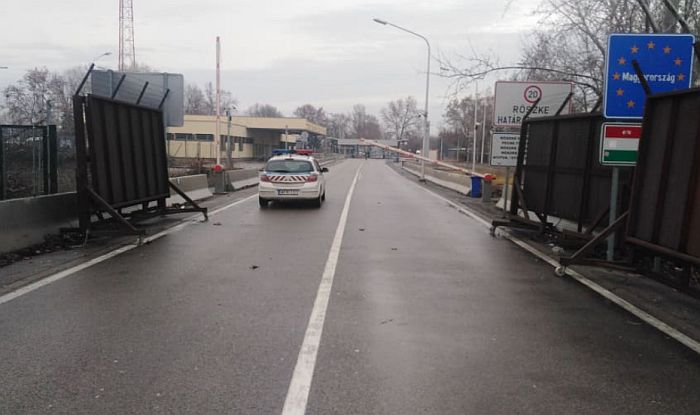 Austrija šalje policajce i pse na mađarsko-srpsku granicu