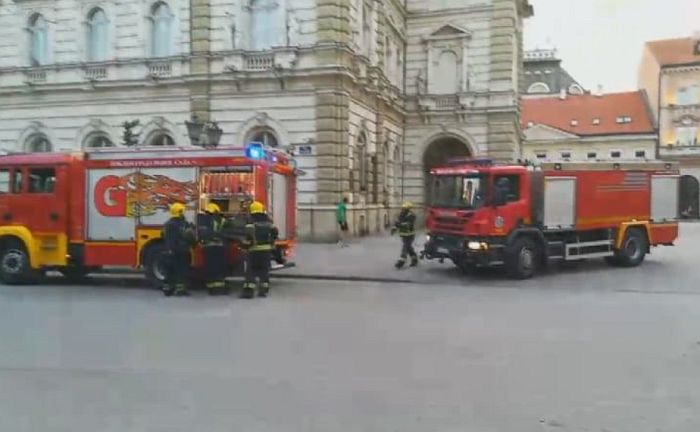 Bukovčanin koji je pokušao da zapali Gradsku kuću od ranije poznat policiji