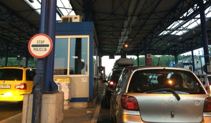 Gužve na Horgošu, autobusi čekaju po šest sati na ulazak u Srbiju