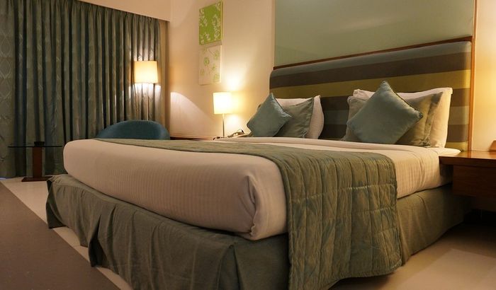 Traži muškarca s kojim je zatrudnela u hotelu, a ne zna ko je