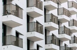 Građani Srbije počeli i da preprodaju stanove u Grčkoj