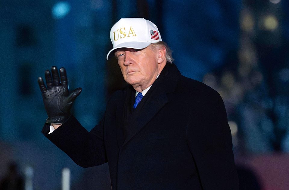 Tramp najavio smanjenje carina za Indiju jer je pristala da ne kupuje rusku naftu