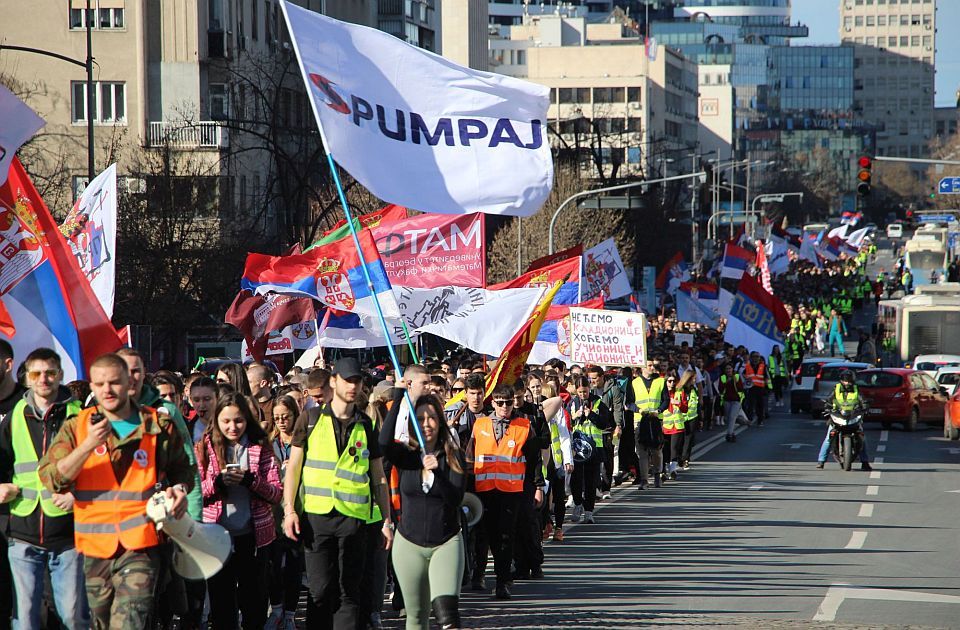 Francuski portal: Pobuna mladih u Srbiji i Albaniji - ne žele da emigriraju, već da menjaju sistem