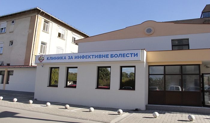 Pokrajina: Za pet dana 132 registrovanih slučajeva kovida, KCV se vraća u normalan režim rada