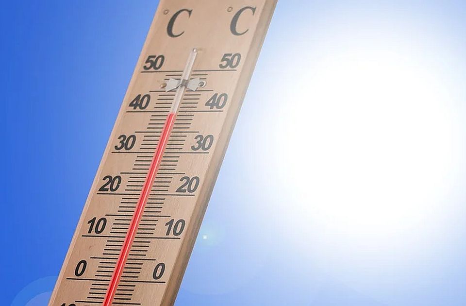 Zašto vi izmerite 45 stepeni, a RHMZ kaže da je temperatura bila 