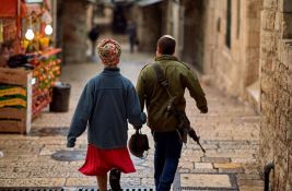 Stranci u Izraelu ipak ne moraju da prijave ako počnu ljubavnu vezu sa Palestincima