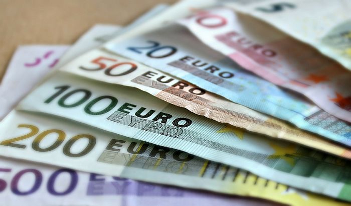 EU kaznila pet banaka sa milijardu evra zbog "valutnog kartela"