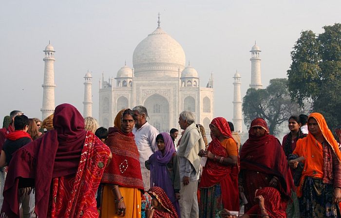   Ulaznice za Tadž Mahal pet puta skuplje za lokalne turiste
