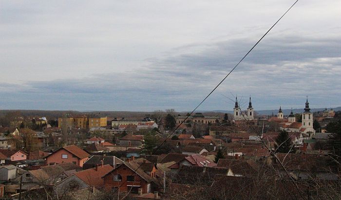 Karlovci pripremaju teren za hotel na osnovu usmenih pregovora: "Mačka u džaku dok ne vidimo konkretnu akciju"