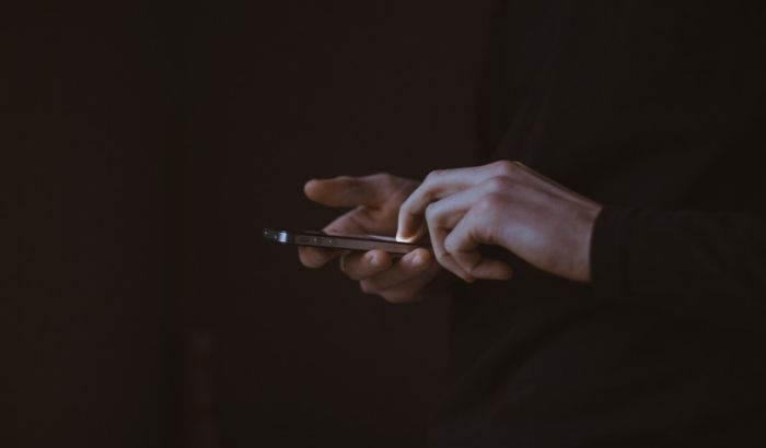 Bez krivičnog postupka protiv nastavnika OŠ "Žarko Zrenjanin" zbog slanja SMS-a učenici