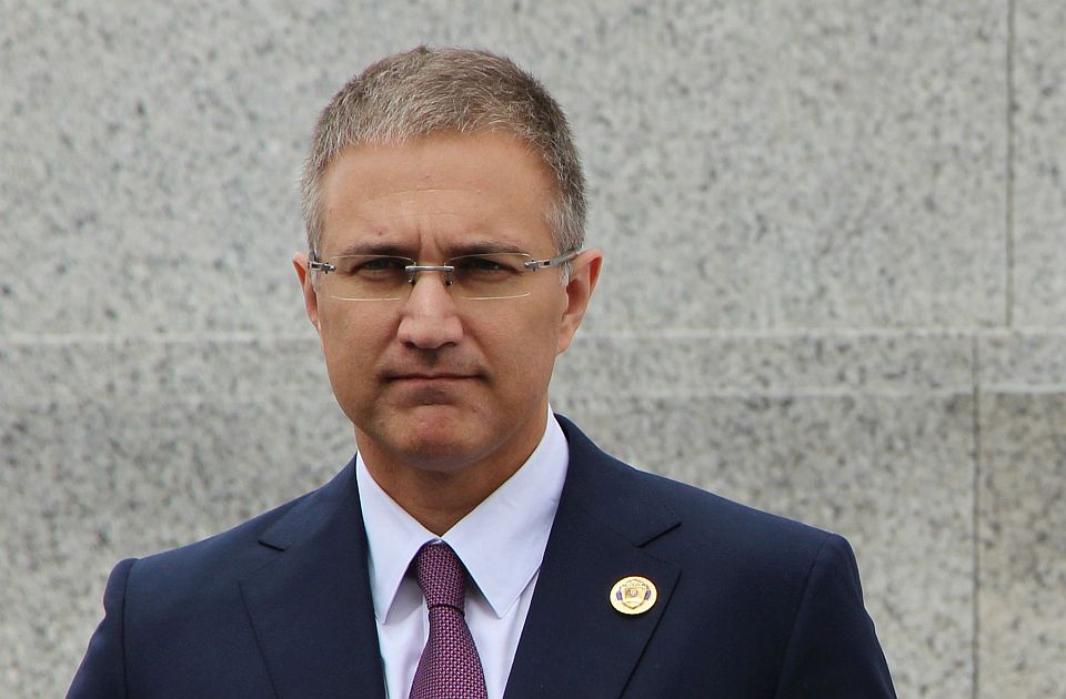 Demostat: Nebojša Stefanović ostaje ministar