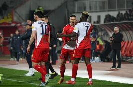 Voša vodila 2:0, pa izjednačila sa igračem manje, na kraju Zvezda slavila u derbiju