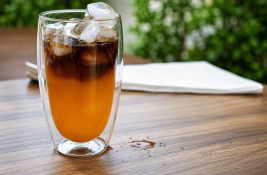 VIDEO: Americano Sunrise - viralna kafa sa sokom od pomorandže