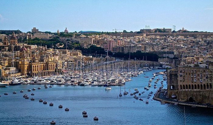 Malta plaća turistima da dođu