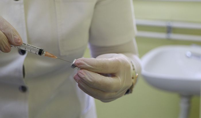 Počela vakcinacija starijih od 60 godina u Sremskim Karlovcima