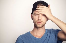 Studija objasnila zašto se neki ljudi opiju a da nisu popili ni kap alkohola