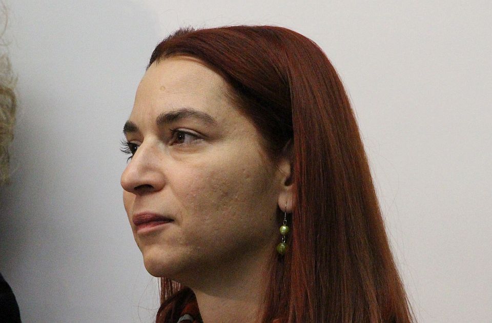 Zaposleni na Filozofskom traže od uprave fakulteta da zaštiti Jelenu Kleut