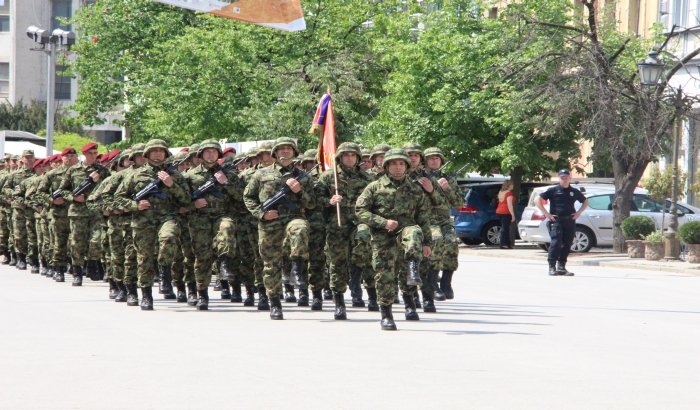 Major Gligić: Marketingom se ulepšava stanje u Vojsci i laže narod