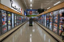 Hakeri podigli temperaturu frižidera u supermarketima na 50 stepeni: Hrana se pokvarila, izbili požari