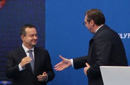 Relacija Vučić - Dačić: Zašto nema ostavke ministra?