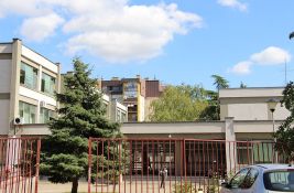 Dojave bombi u osnovnim školama u Novom Sadu i širom Vojvodine, direktorima stigao preteći mejl