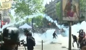Pokrenuta istraga zbog nasilja francuskih policajaca nad demonstrantima
