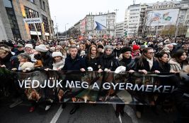 Protesti u Budimpešti zbog zlostavljanja dece u ustanovama za maloletnike