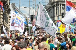 Koliko ljudi je bilo na protestu u Beogradu: MUP kaže 6.000, AJS 18.000