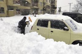 VIDEO: Sneg paralisao SAD i Kanadu - najmanje 38 mrtvih, u Japanu 17 stradalo u snežnim padavinama