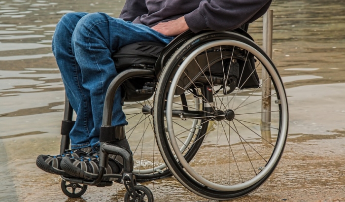 Centar "Živeti uspravno": Nedostaje novac za asistente osoba sa invaliditetom