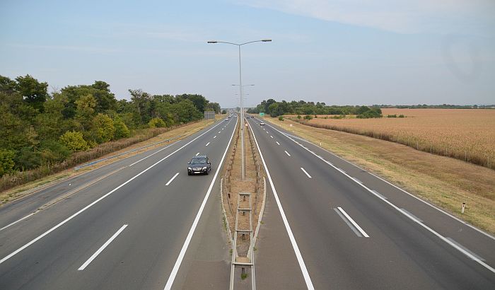 Kupoprodaja polovnih automobila pet puta sporija u Srbiji nego u EU