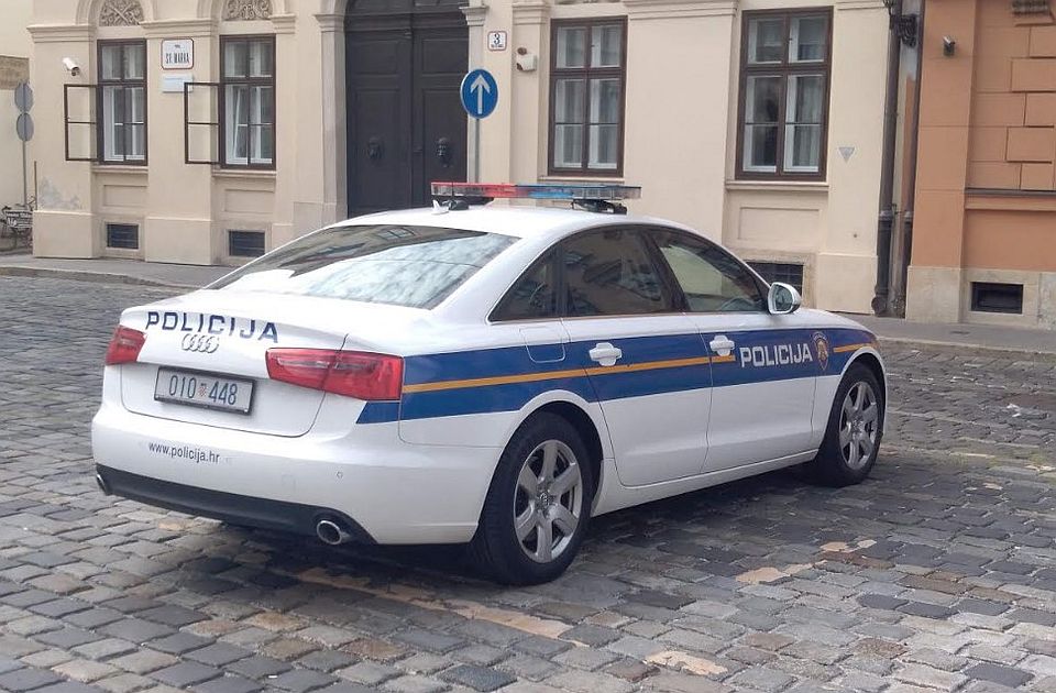 Policija po Zagrebu jurila kombi s 32 strana državljana, uhapšen vozač Moldavac 