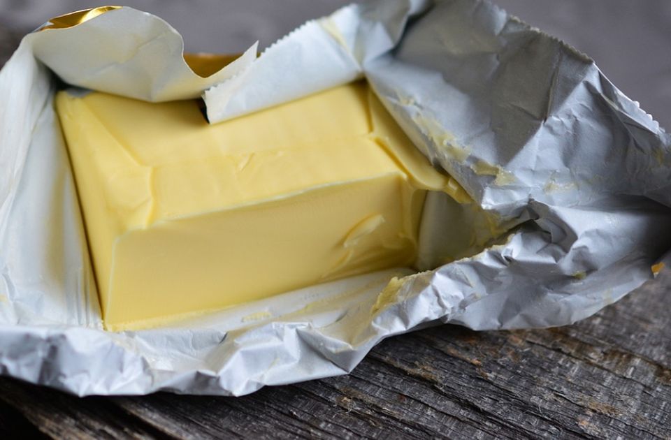VIDEO: Tri načina da na brzaka omekšate maslac