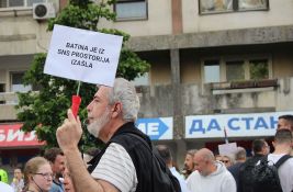 Ministarstvo krije dokumenta o Vučićevom pomilovanju 