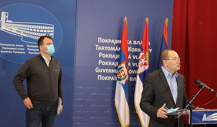 Gojković: Bespotrebno da svi medicinari u Vojvodini obuku skafandere da bi se slikali