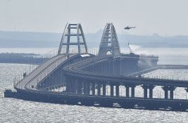 VIDEO: Eksplozije na Krimskom mostu, dvoje mrtvih, jedno dete povređeno