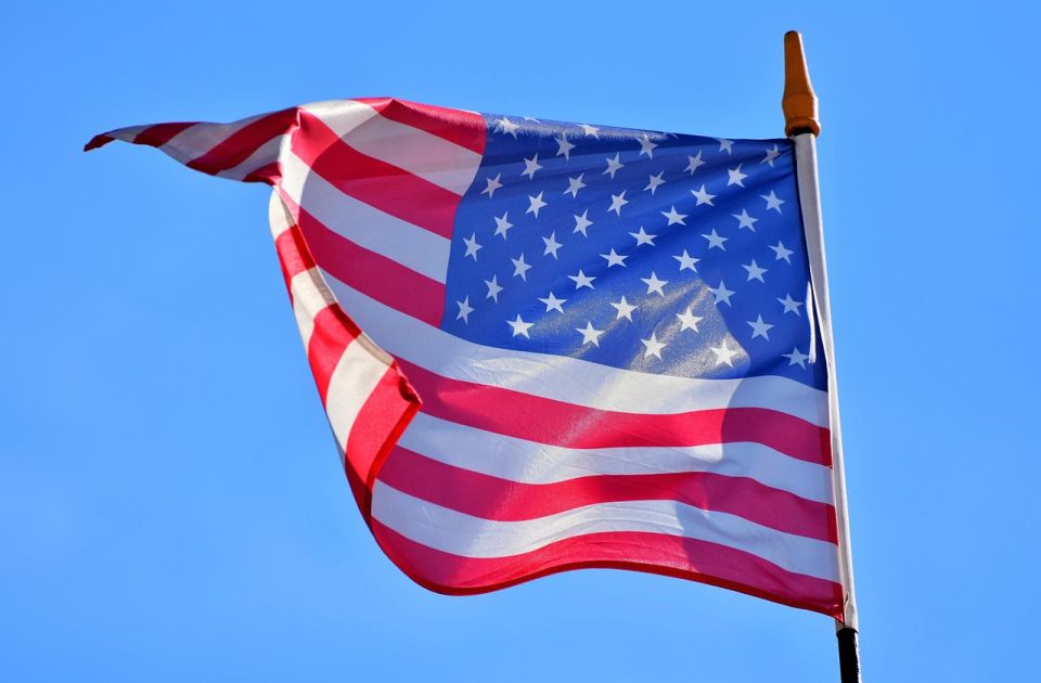 Američki rvači na času konverzacije u ponedeljak u Američkom kutku