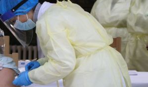 Dr Babić iz San Dijega za 021: Ništa što unosite u telo ne prolazi kroz toliko istraživanja kao vakcine