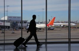 Evropski parlament: U avionima dozvoliti ručni prtljag do sedam kilograma