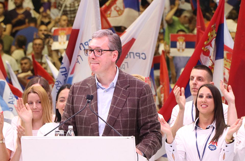 Vučić: Oslobodićemo Novi Sad od onih koji mrze Srbiju, eto mene uskoro