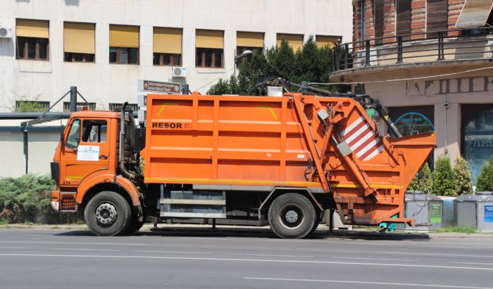 "Čistoća" izdvojila 100 miliona za 82 podzemna kontejnera i dva kamiona za njihovo pražnjenje